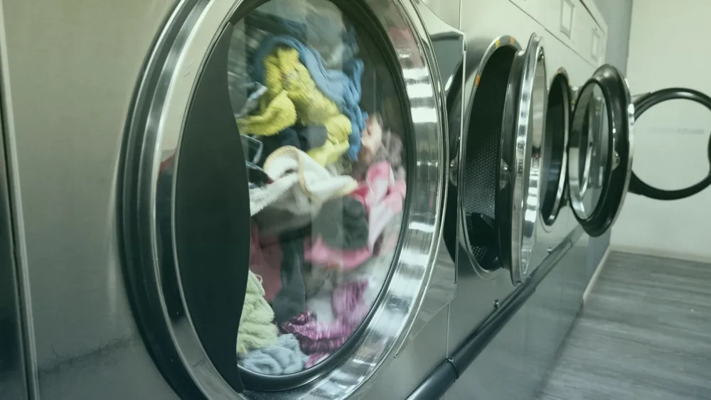 Outsource Your Laundry: Save Time & Reduce Stress